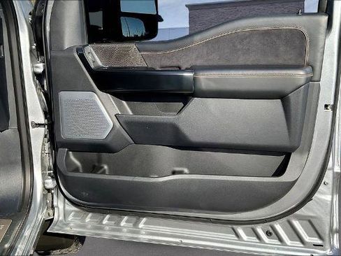 Certified 2024 Ford F250 Platinum w/ FX4 Off-Road Package image 29