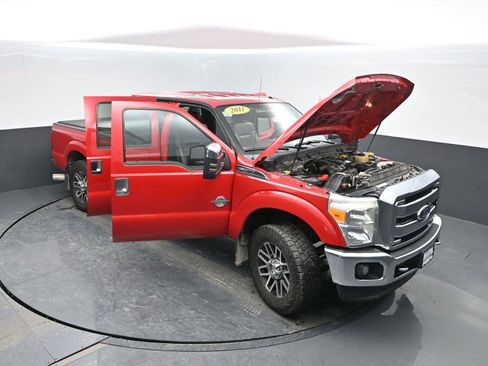 Used 2011 Ford F250 Lariat w/ Lariat Interior Pkg image 38