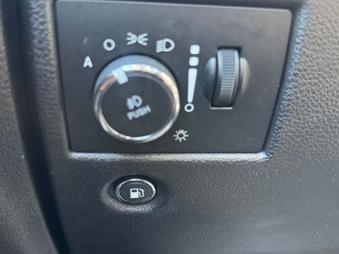 Used 2019 Jeep Grand Cherokee Summit AWD/4WD image 16
