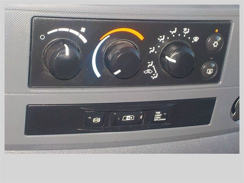 Used 2009 Dodge Ram 2500 Truck SLT w/ Trailer Tow Group image 21