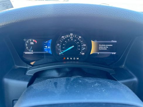 Used 2017 Ford Expedition EL XLT w/ Equipment Group 202A RWD image 28