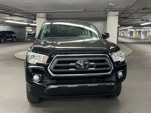 Used 2023 Toyota Tacoma SR5 RWD image 29