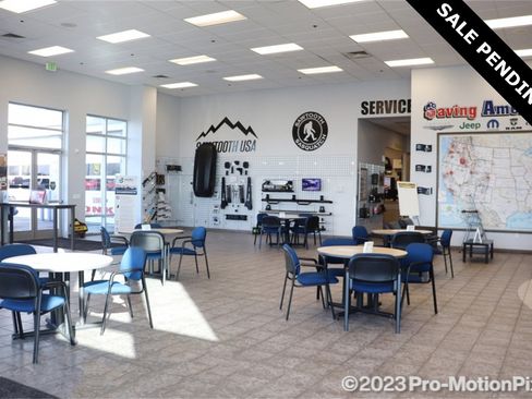 Used 2024 Jeep Grand Cherokee Limited image 38