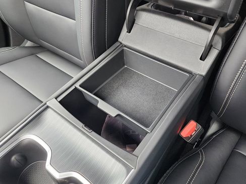 New 2026 GMC Acadia Elevation w/ Black Edition FWD image 33