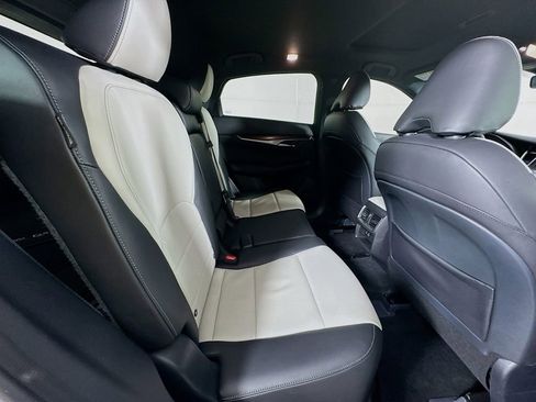 Certified 2025 INFINITI QX55 Luxe w/ Cargo Package image 35