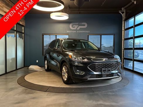 Used 2022 Ford Escape SE w/ Convenience Package FWD image 1