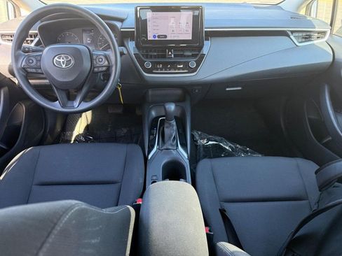 Used 2024 Toyota Corolla LE image 11