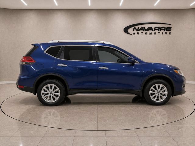 Used 2018 Nissan Rogue SV FWD image 10