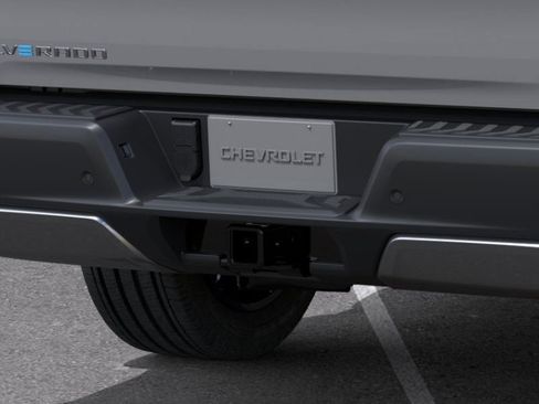 Used 2026 Chevrolet Silverado EV LT AWD/4WD image 14