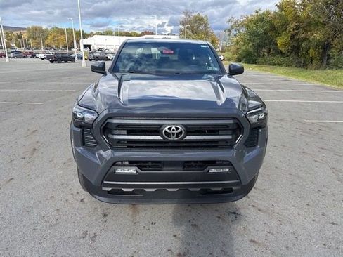 New 2025 Toyota Tacoma SR5 image 9