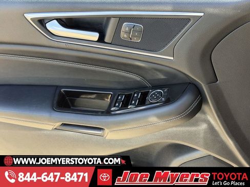 Used 2015 Ford Edge Titanium w/ Equipment Group 301A image 26