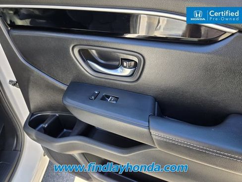 Certified 2025 Honda Pilot EX-L image 24