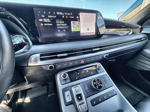 Used 2025 Hyundai Palisade Calligraphy AWD/4WD image 19