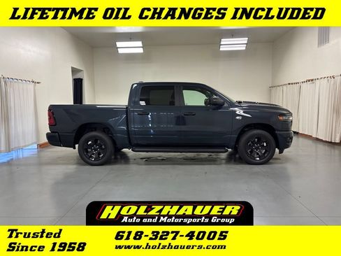 New 2026 RAM 1500 Express AWD/4WD image 1