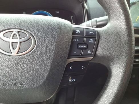 Used 2025 Toyota Camry LE FWD image 24