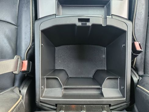 Used 2015 RAM 1500 Limited image 34