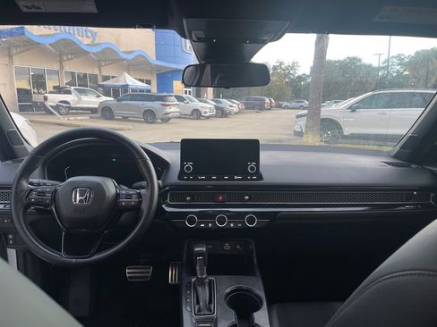 Used 2024 Honda Civic Sport image 8