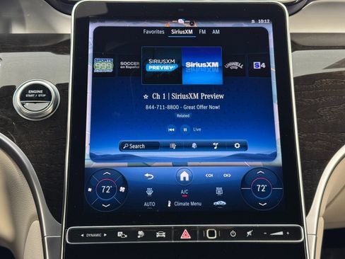 Used 2025 Mercedes-Benz GLC 350e 4MATIC image 28