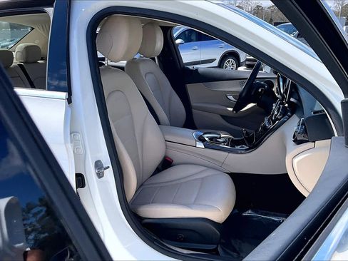 Used 2016 Mercedes-Benz C 300 Sedan image 9