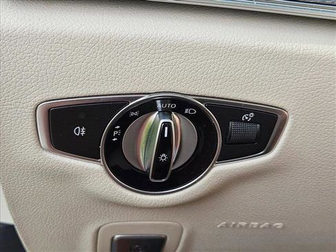 Used 2021 Mercedes-Benz E 450 4MATIC Cabriolet image 7
