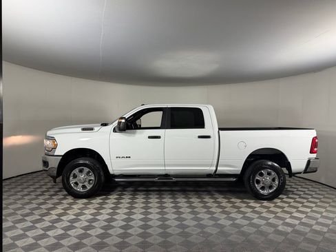 Used 2024 RAM 2500 Big Horn w/ Protection Group image 8