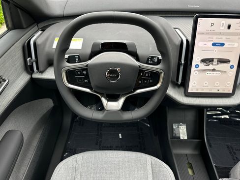 New 2026 Volvo EX30 Ultra image 12