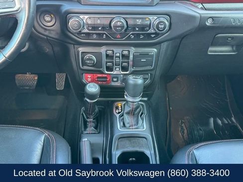 Used 2018 Jeep Wrangler Unlimited Rubicon image 16