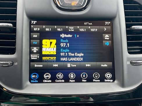 Used 2023 Chrysler 300 S w/ Comfort Group RWD image 15