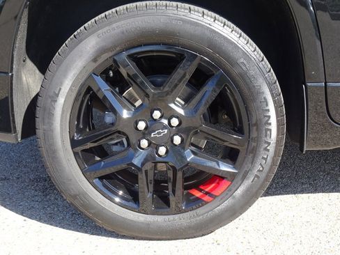 Certified 2023 Chevrolet Traverse Premier w/ Redline Edition image 27