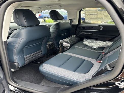 Used 2024 Ford Bronco Sport Outer Banks w/ Tech Package image 20