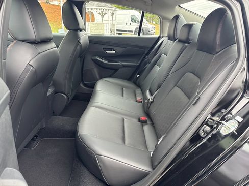 New 2026 Nissan Sentra SR w/ SR Premium Package FWD image 25