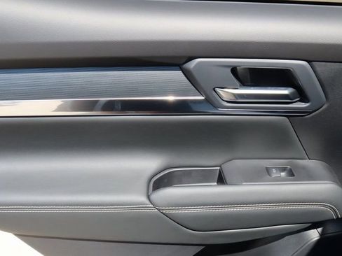 New 2026 GMC Terrain Elevation w/ LPO, Floor Liner Package image 16