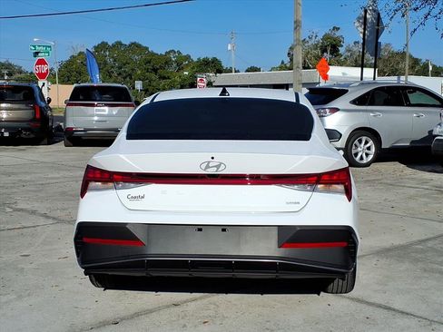 Certified 2025 Hyundai Elantra Blue w/ Cargo Package image 7