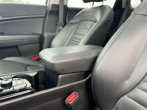 Certified 2024 Kia Sportage SX image 21