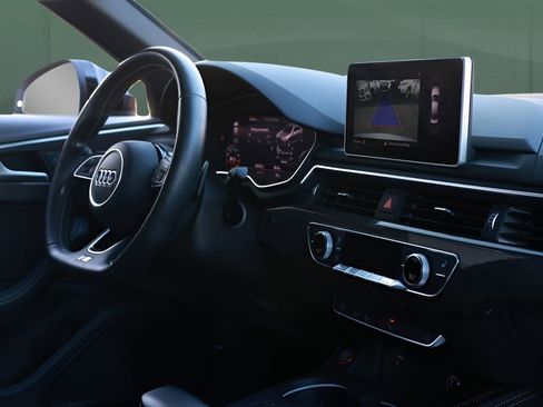 Used 2019 Audi S4 Premium Plus w/ Premium Plus Package image 18