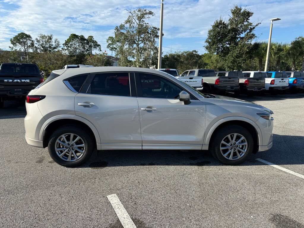 Used 2024 MAZDA CX-5 AWD 2.5 S w/ Select Package image 2