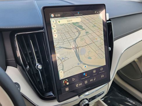 New 2026 Volvo XC60 T8 Ultra w/ Protection Package Premier image 7