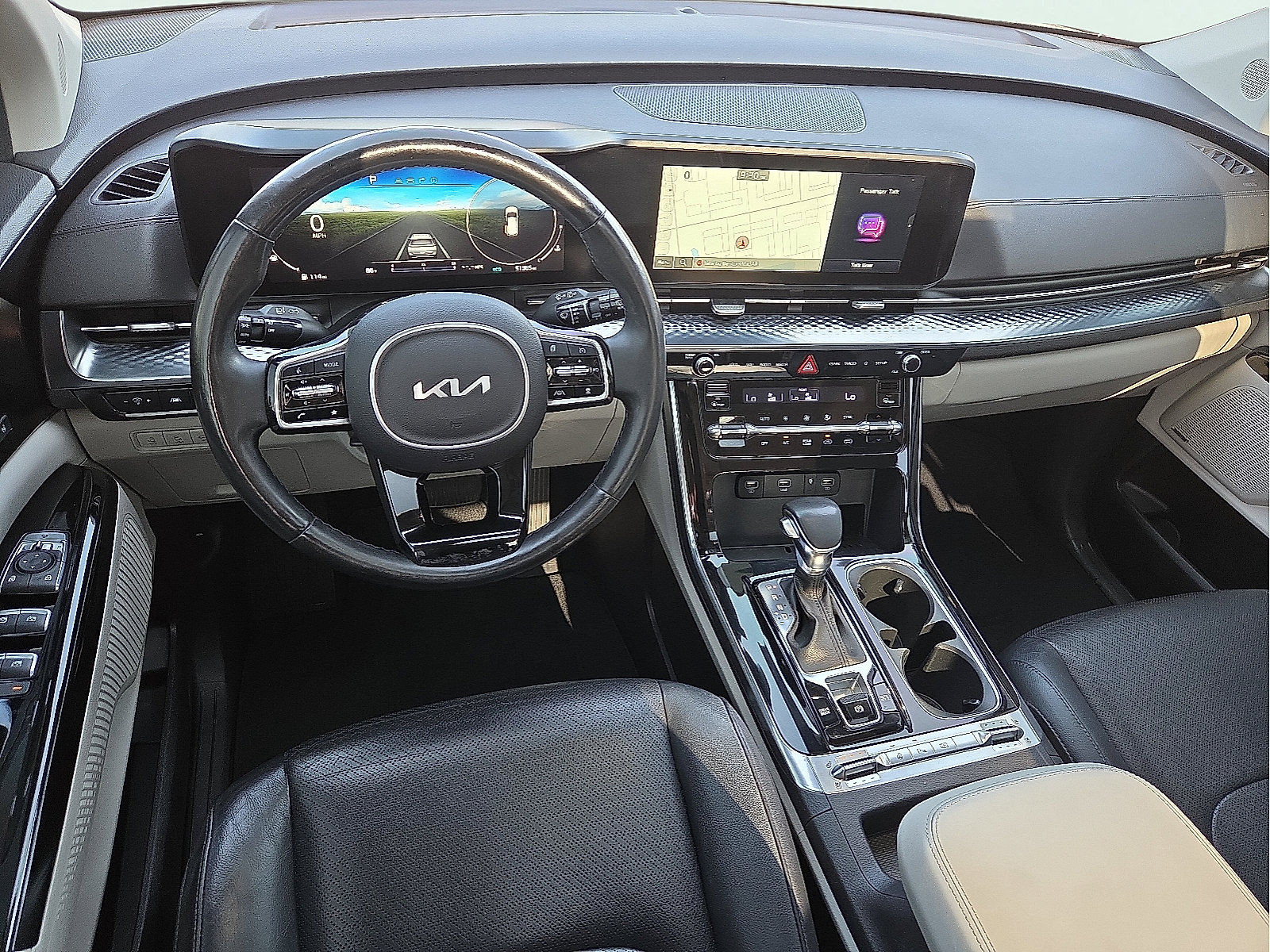 Used 2022 Kia Carnival SX Prestige FWD image 11