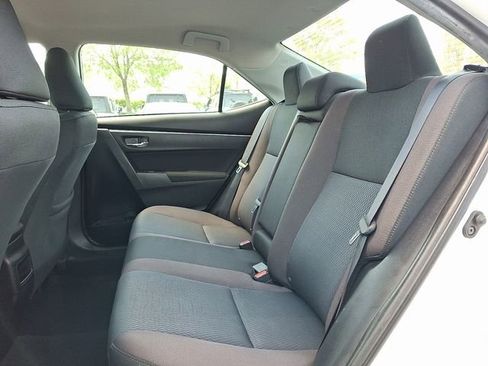 Used 2019 Toyota Corolla LE FWD image 10
