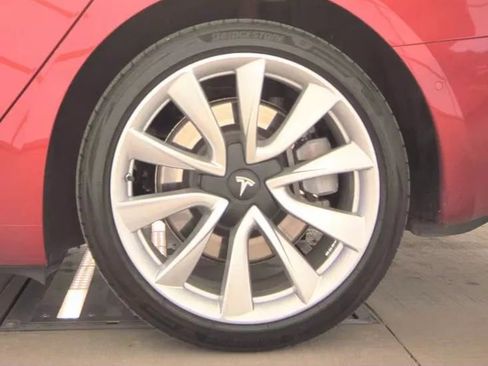 Used 2018 Tesla Model 3 Long Range image 6