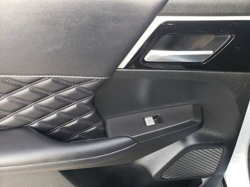 Used 2023 Mitsubishi Outlander SEL 40th Anniversary image 14