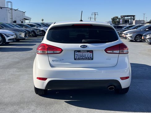 Used 2016 Kia Forte LX image 5