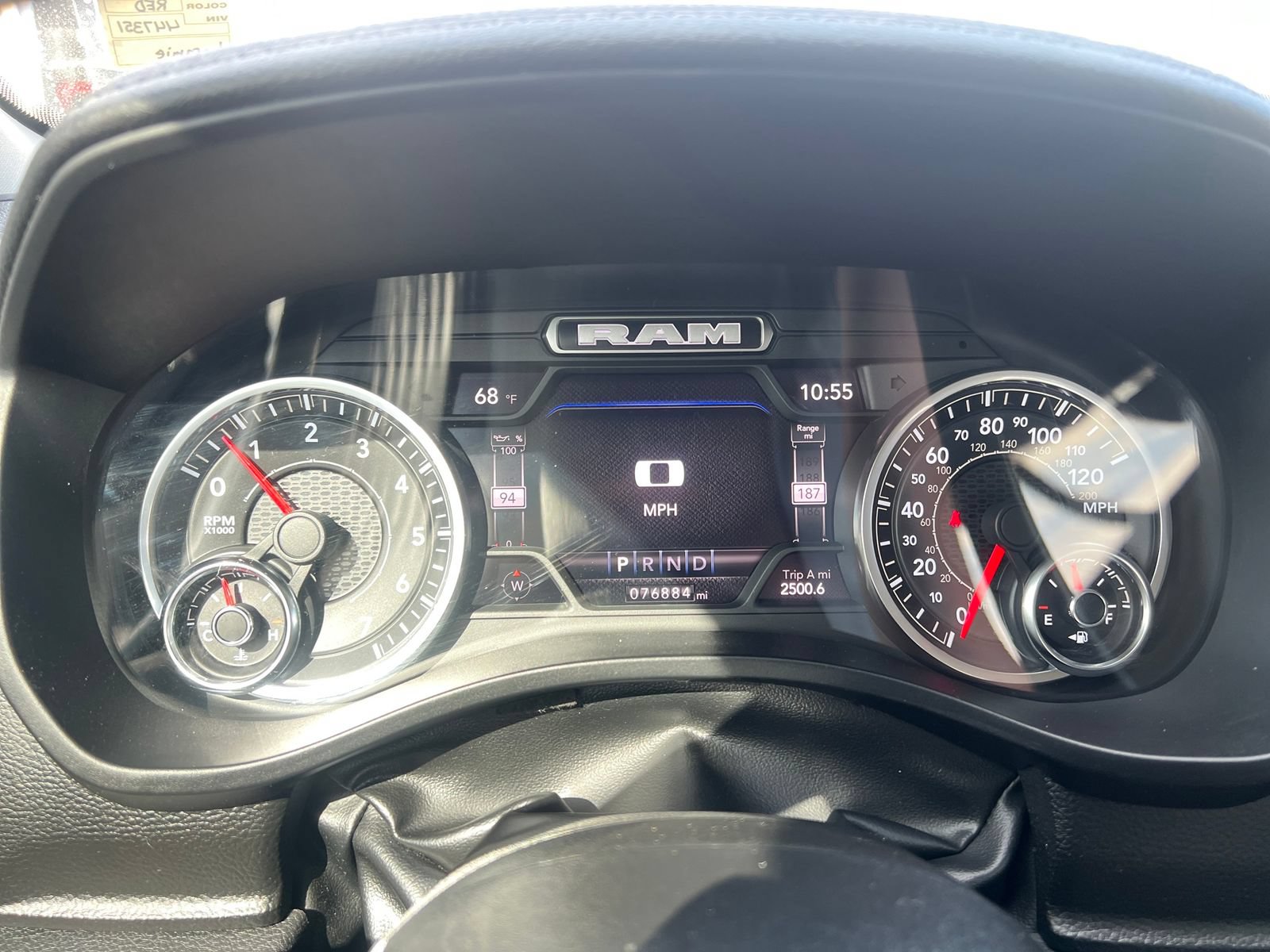 Used 2022 RAM 1500 Laramie AWD/4WD image 16