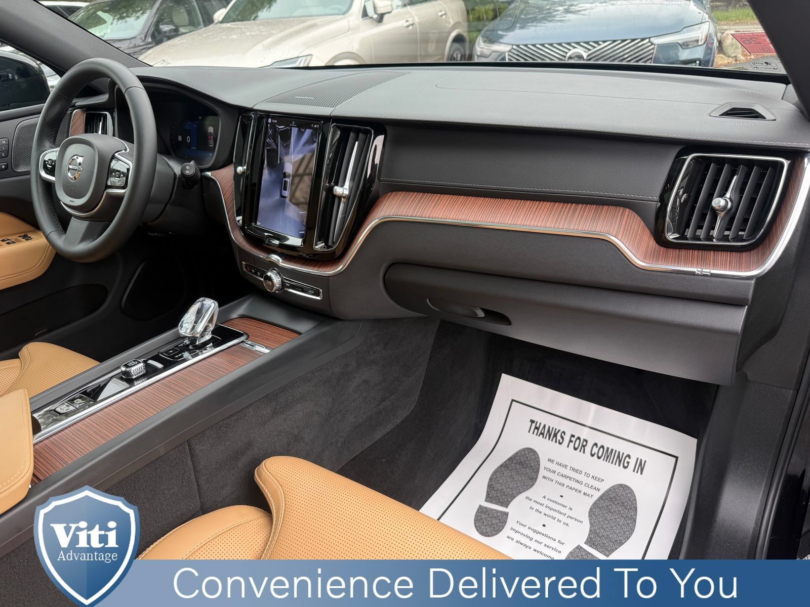 Certified 2024 Volvo XC60 T8 Ultimate AWD/4WD image 30