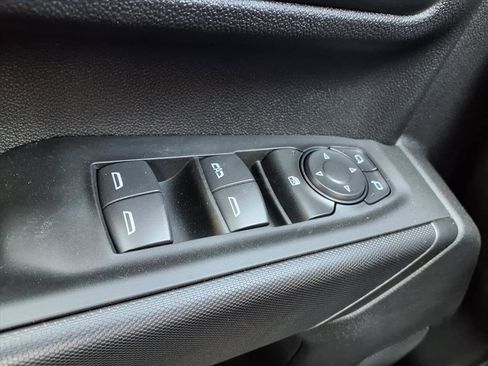 New 2026 GMC Sierra 2500 Pro w/ Convenience Package image 17