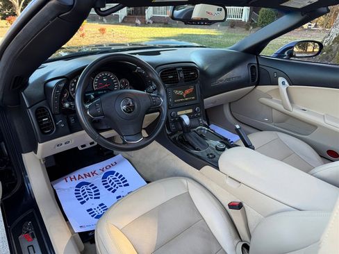 Used 2013 Chevrolet Corvette Grand Sport w/ 3LT Preferred Equipment Group image 31