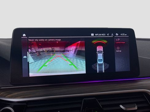 Used 2022 BMW 540i w/ Convenience Package image 19