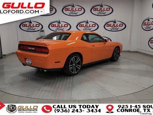Used 2014 Dodge Challenger SRT8 Core w/ Electronics Convenience Group image 8