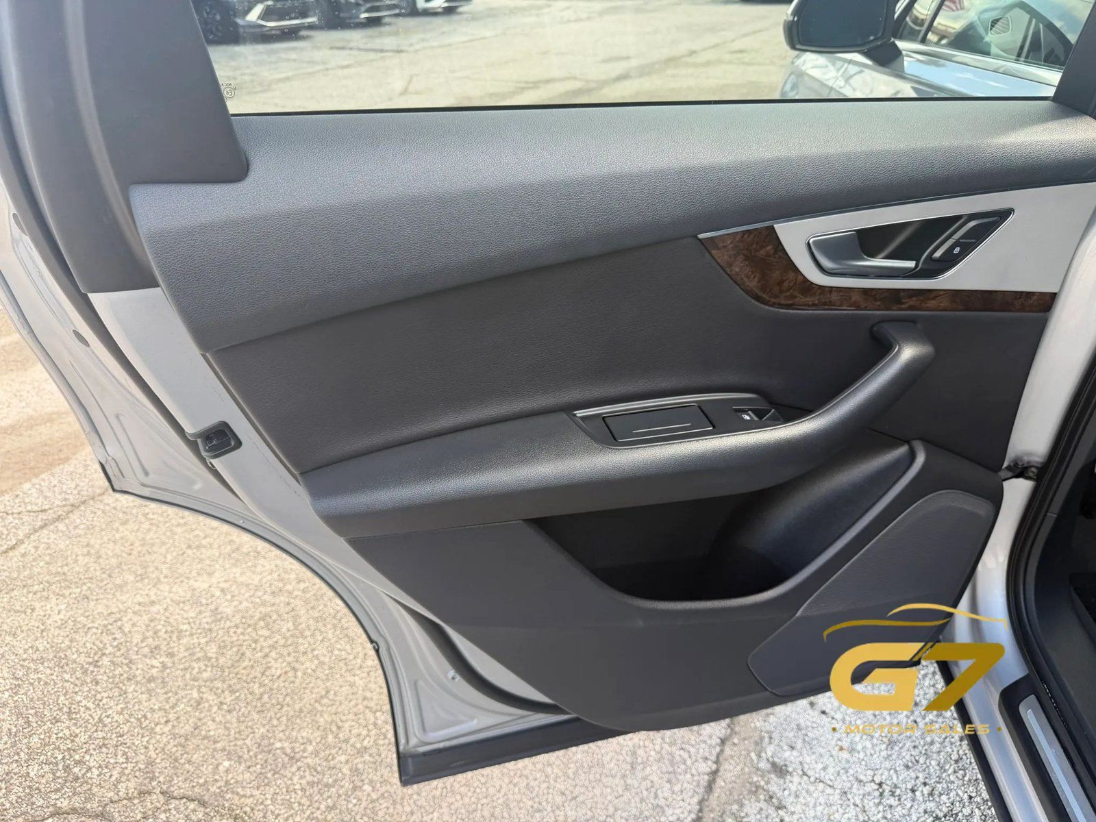 Used 2018 Audi Q7 2.0T Premium AWD/4WD image 18
