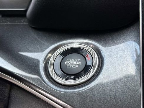 Certified 2021 Jeep Grand Cherokee L Laredo w/ Luxury Tech Group I AWD/4WD image 26
